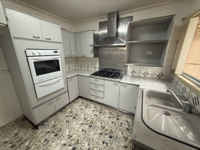 21 Holland Crescent, Casula