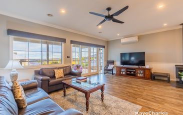 10 Cowdray Crescent, Officer