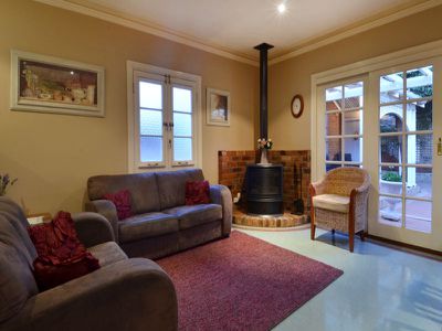 140 Bourke Street, Piccadilly