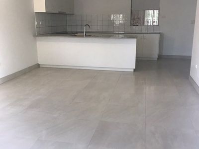 2 / 11 Chong Wee Avenue, Woolner