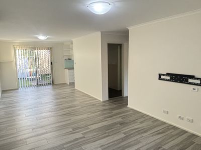 4 Sugarwood Grove, Greenacre