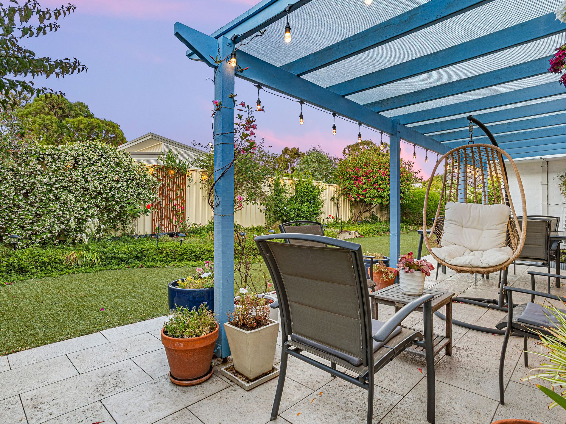 31 Simmonds Parade, Winthrop