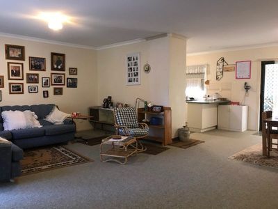 25 Barratta Street, Moulamein