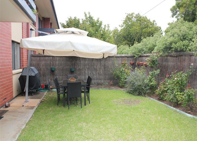 2 / 39 Stonehouse Avenue, Camden Park