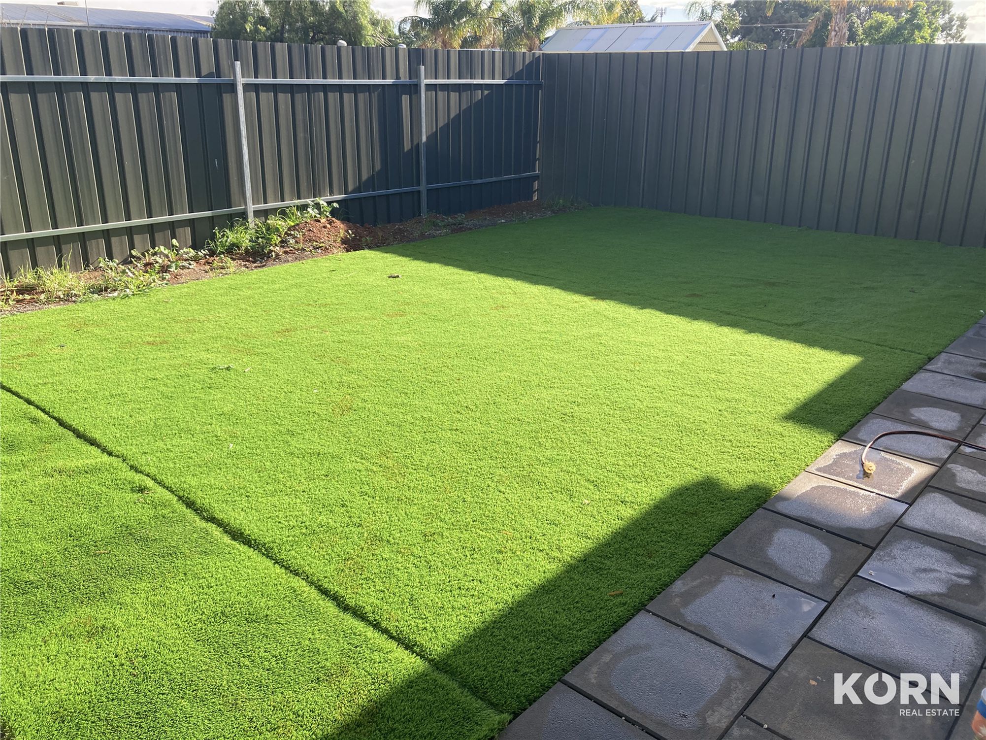 2 / 5 Moir Street, Smithfield