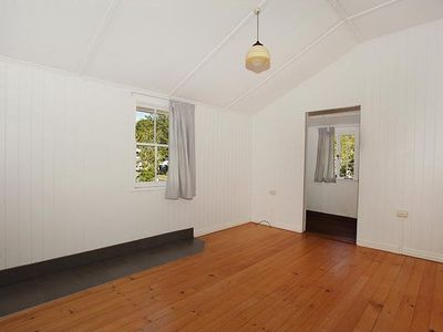 38-38A Court Road, Nambour