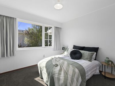 27 Sunbrae Drive, Silverstream
