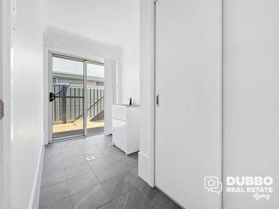 26A Violet Circuit, Dubbo