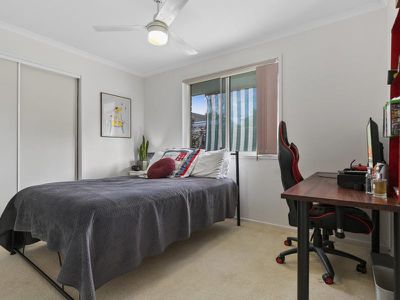 4 Turnburry Court, Tewantin