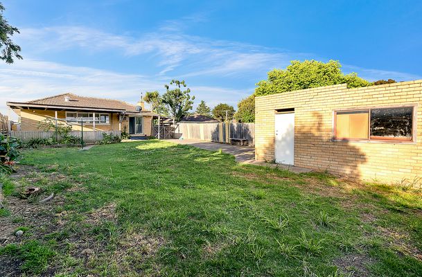 1 Alma Street, Craigieburn