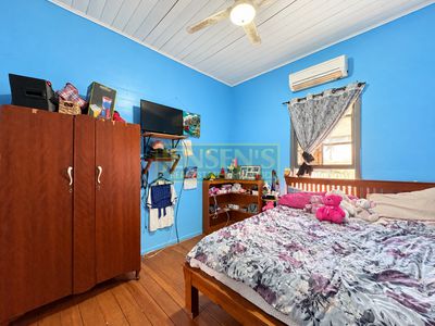 26 Rutherford , Charters Towers City