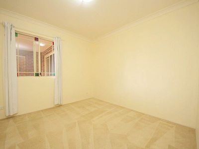 11 / 54 Sir Joseph Banks Street, Bankstown
