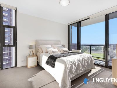 1302 / 420 Macquarie Street, Liverpool