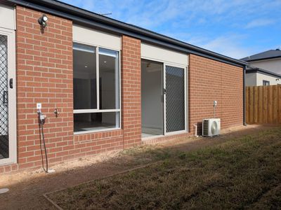 18 Singleton Circuit, Armstrong Creek