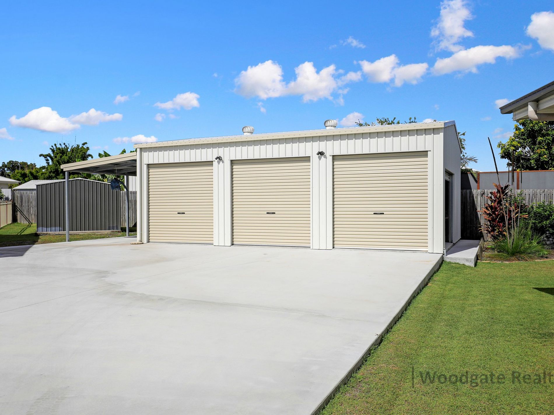 10 ORIOLE COURT, Woodgate