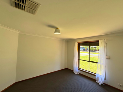 7 Rochester Drive, Salisbury Heights