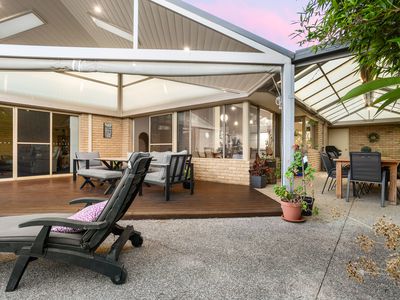 5 Mauldon Mews, Winthrop