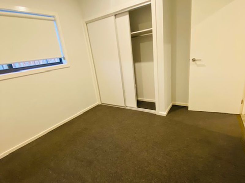 23 Chromite Circuit, Weir Views