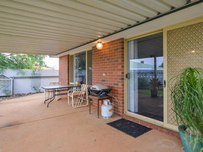 8B Siberia Close, Hannans