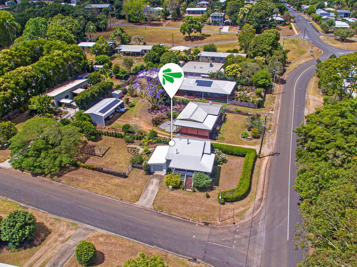 10 Barrine Road, Yungaburra