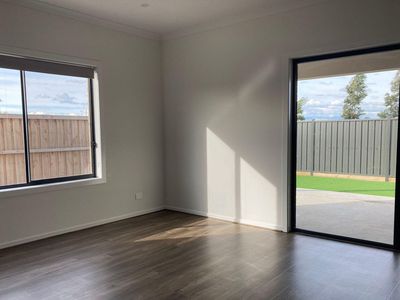 3 Queensbridge Avenue, Tarneit