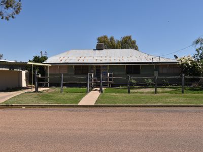 33 Eagle Street, Longreach