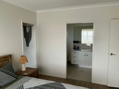 20 Linden Cres, Qunaba