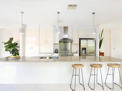 97 Grand Parade, Kawana Island