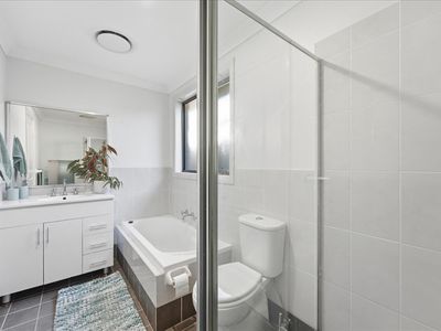 10 Hibiscus Circle, Mount Annan