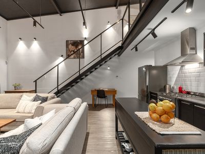 21 Livorno Boulevard, Piara Waters