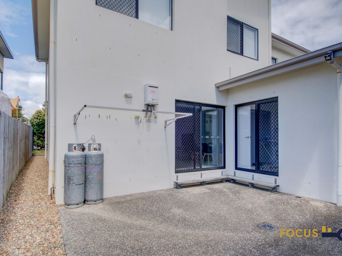 2 / 4 Vaucluse Crescent, East Mackay