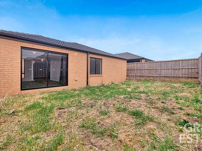 54 Spearwood Rise, Cranbourne West