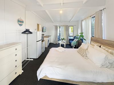 95 Westminster Avenue, Golden Beach