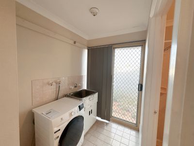 2 / 3 Kitchener Road, Kalgoorlie