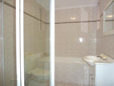 2 / 26 Melvin St, Beverly Hills