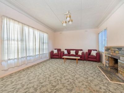 422 Main Road West, St Albans