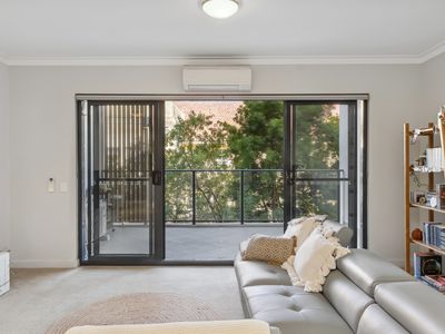 22 / 33 Bronte Street, East Perth