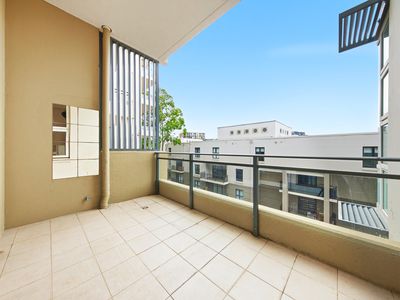 13 / 1 Bay Drive, Meadowbank