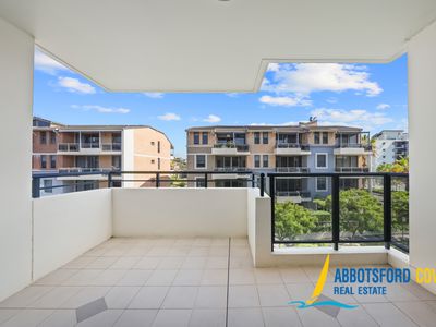 219 / 4 Bechert Road, Chiswick