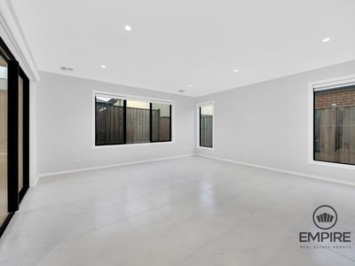 5 Herens Road, Clyde North