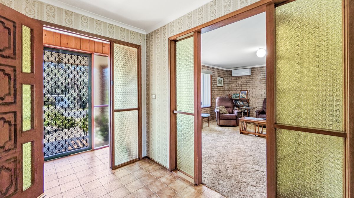 18 Lakeside Drive, Kianga