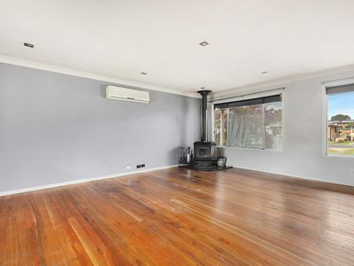 23 Tenth Street, Weston