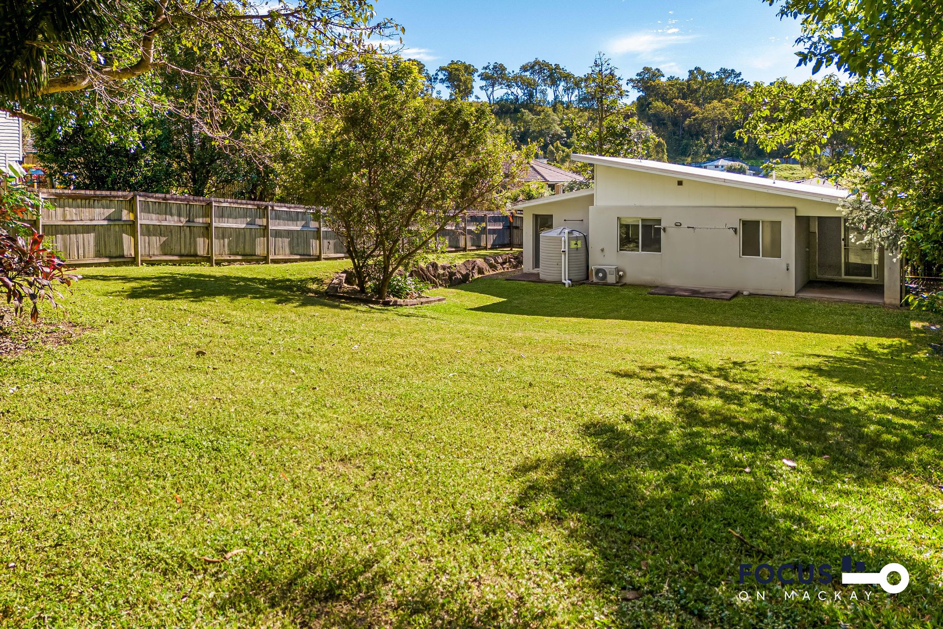 1 / 86 West Street, Sarina