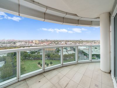 M1506 / 188 Macaulay Road, North Melbourne