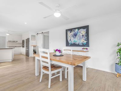 2 / 10 Greenview Close, Forster