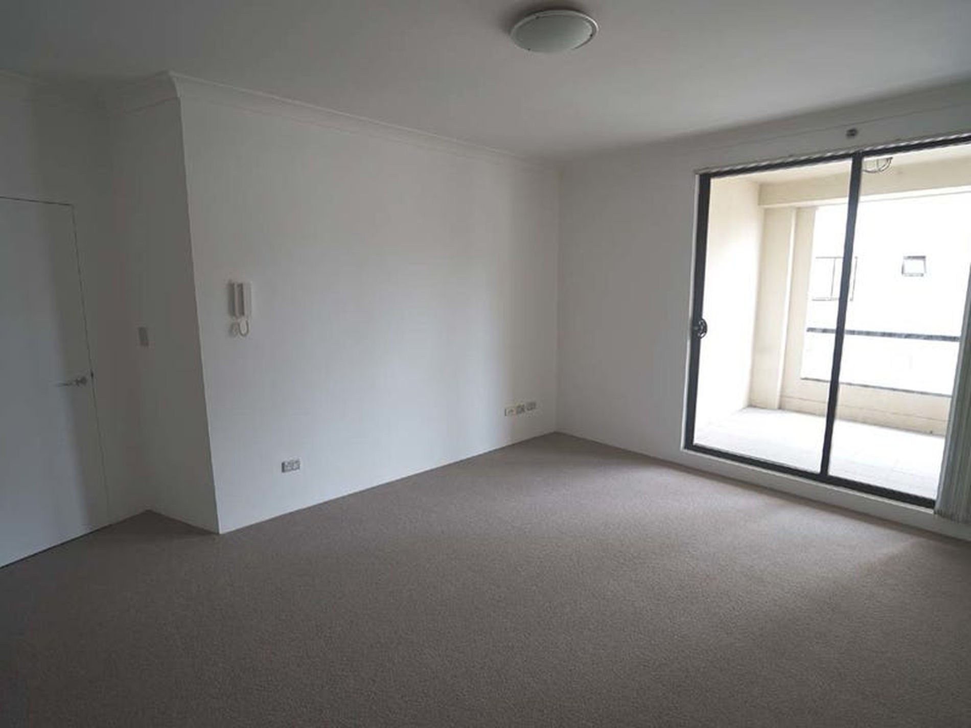 913 / 242 Elizabeth Street, Surry Hills