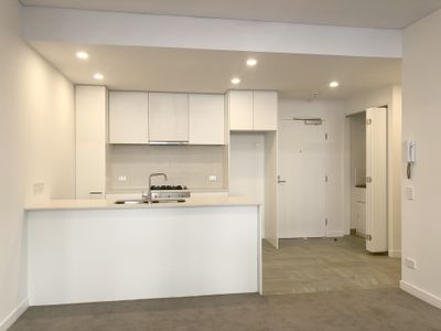 3110 / 50 Pemberton Street, Botany