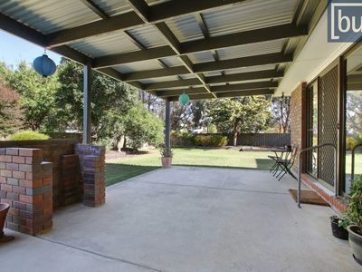 11 Doongan Pl, West Albury