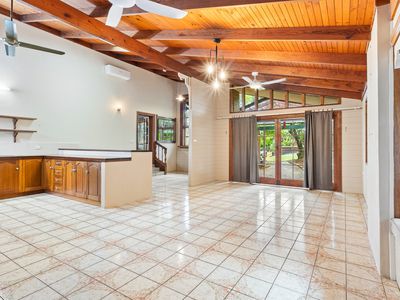 85 Cassowary Street, Freshwater