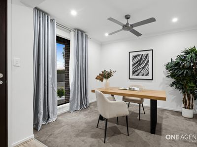 79 Calm Crescent, Springfield Lakes